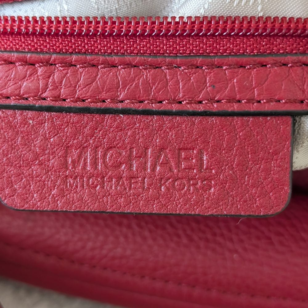 Michael Kors Bedford Red Leather Crossbody Bag - Picture 13 of 15